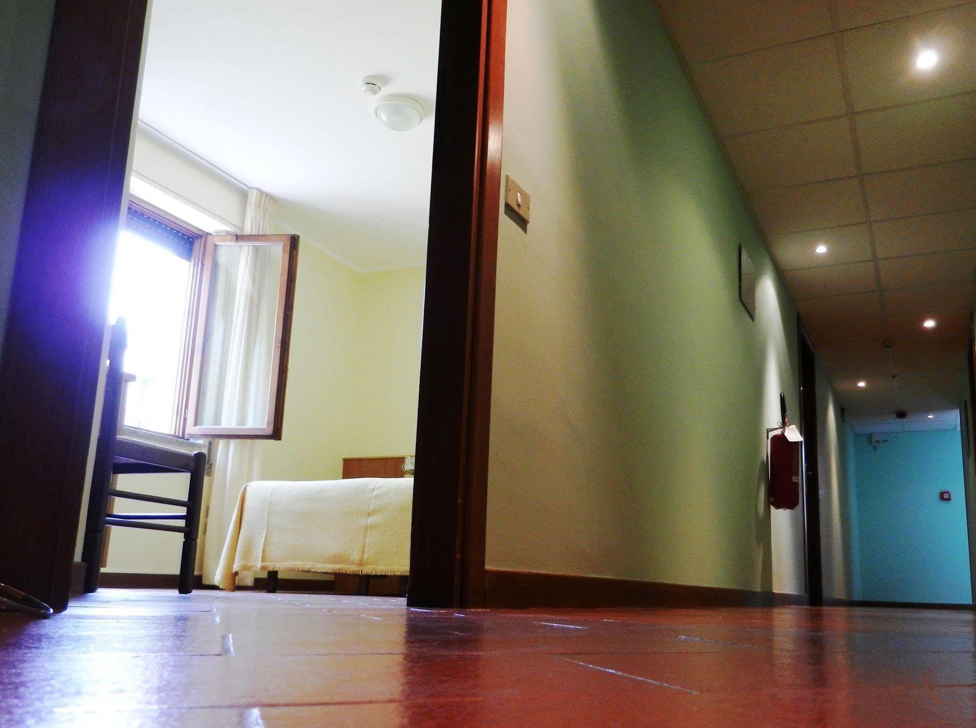 Albergo Milano Bossico Exterior foto